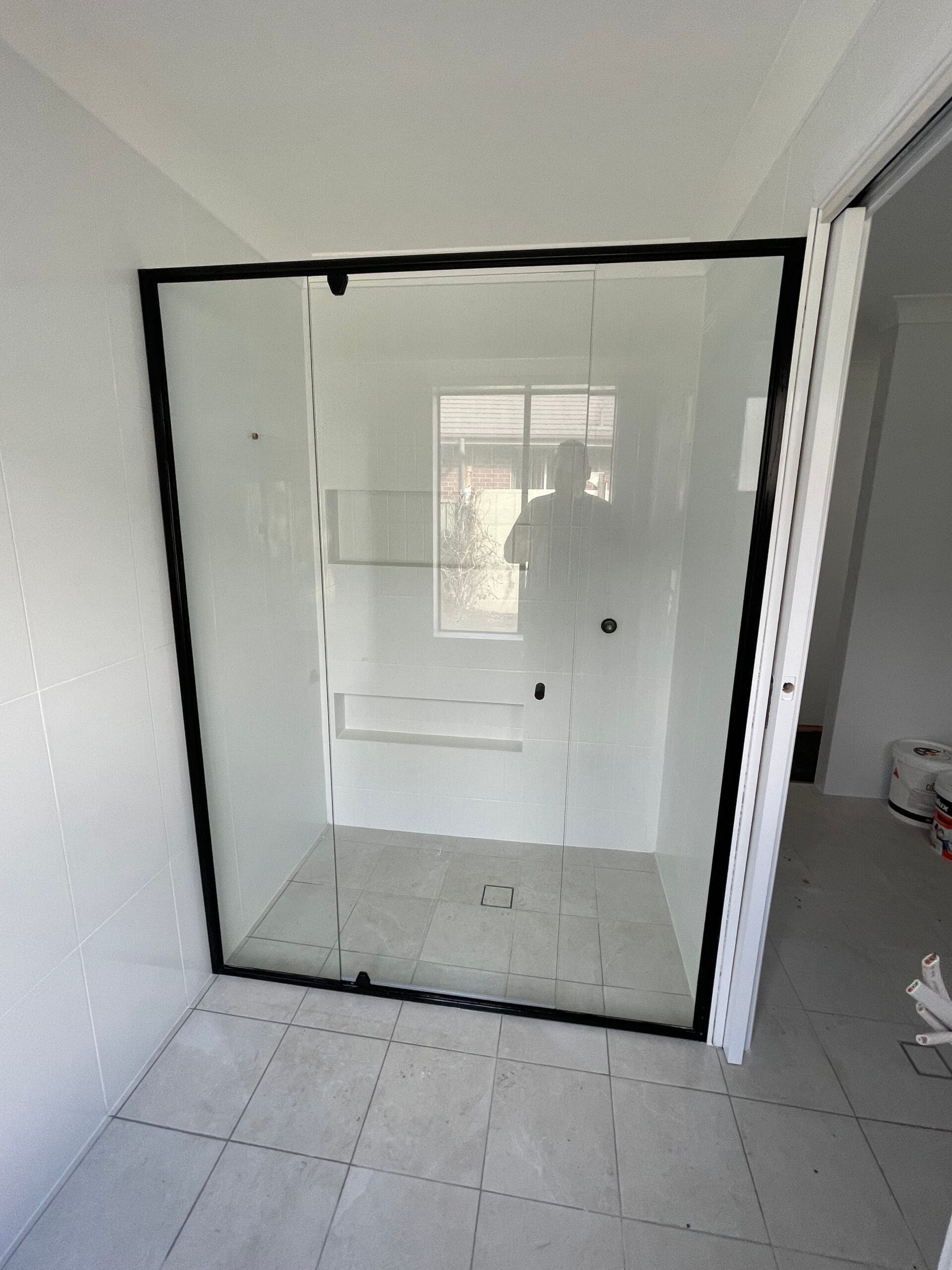 Custom Built vs Off the Shelf Shower Screens